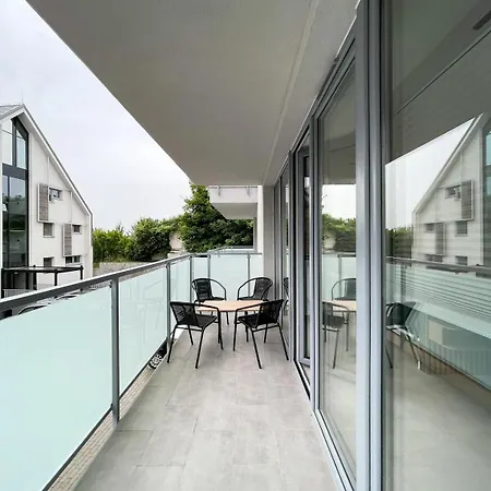 Z Tarasem Na Dachu Charzykowy